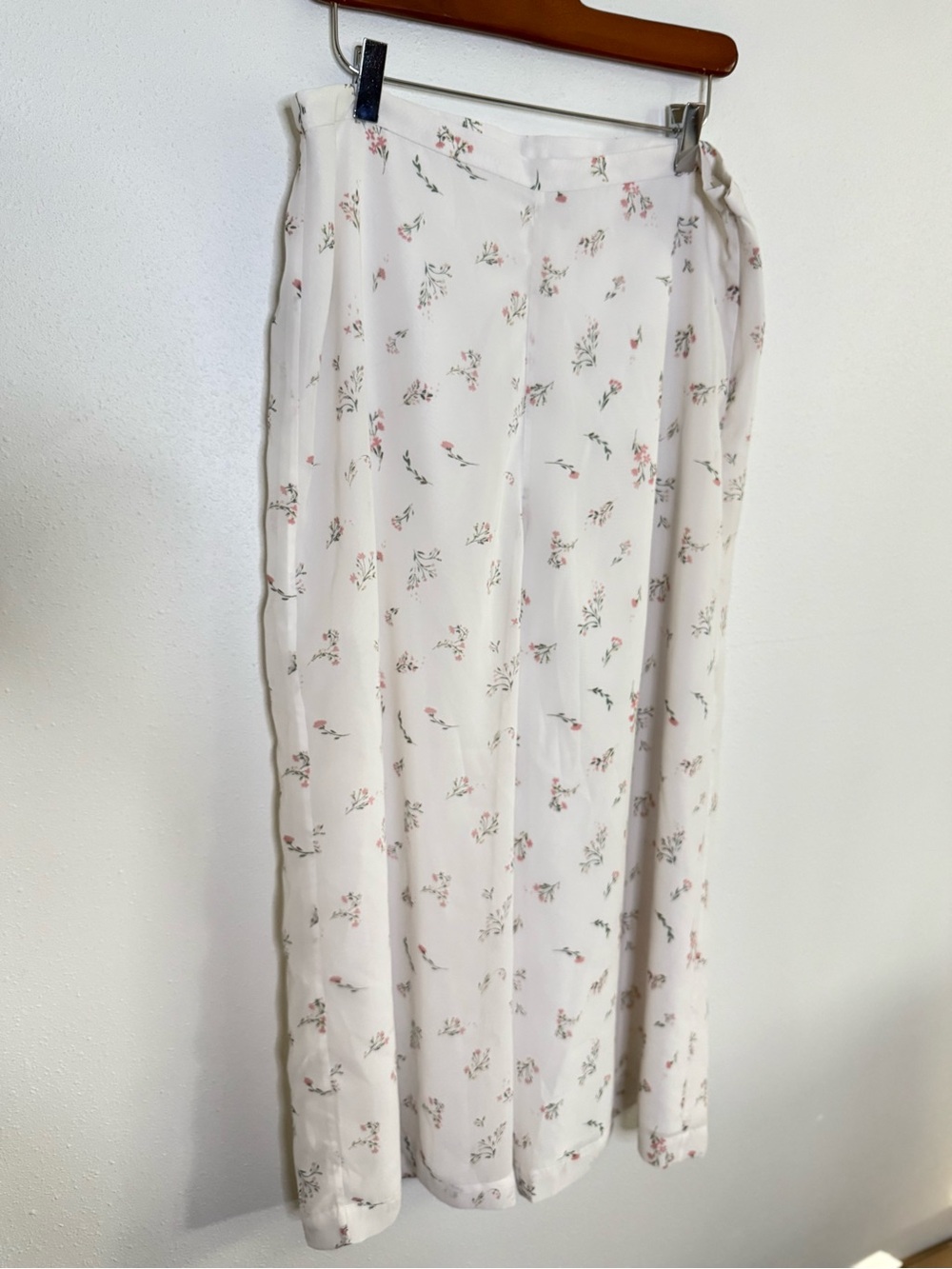 Long Tall Sally Floral Wide Leg Pants Tall Size 10 White Cream Pink